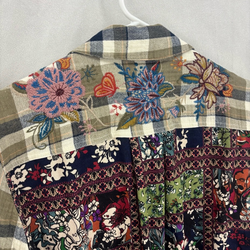 John Mark Plaid Patchwork Embroidered Button Fron… - image 2